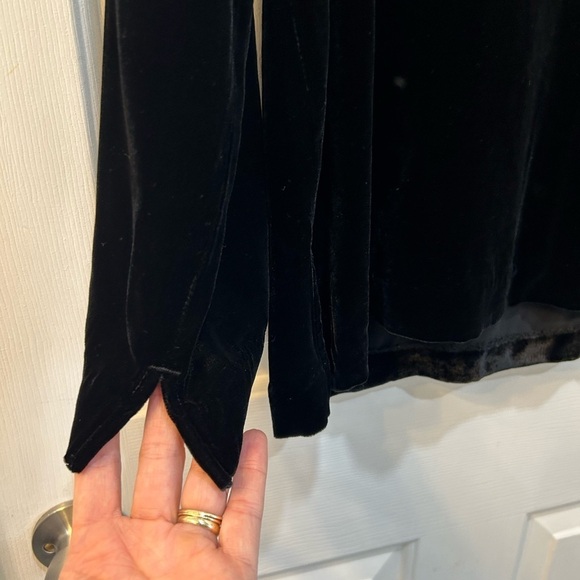 Lands' End Silk Blend Velvet Tunic Top Womens Sz L Black Beaded V Neck Pullover - Picture 5 of 10